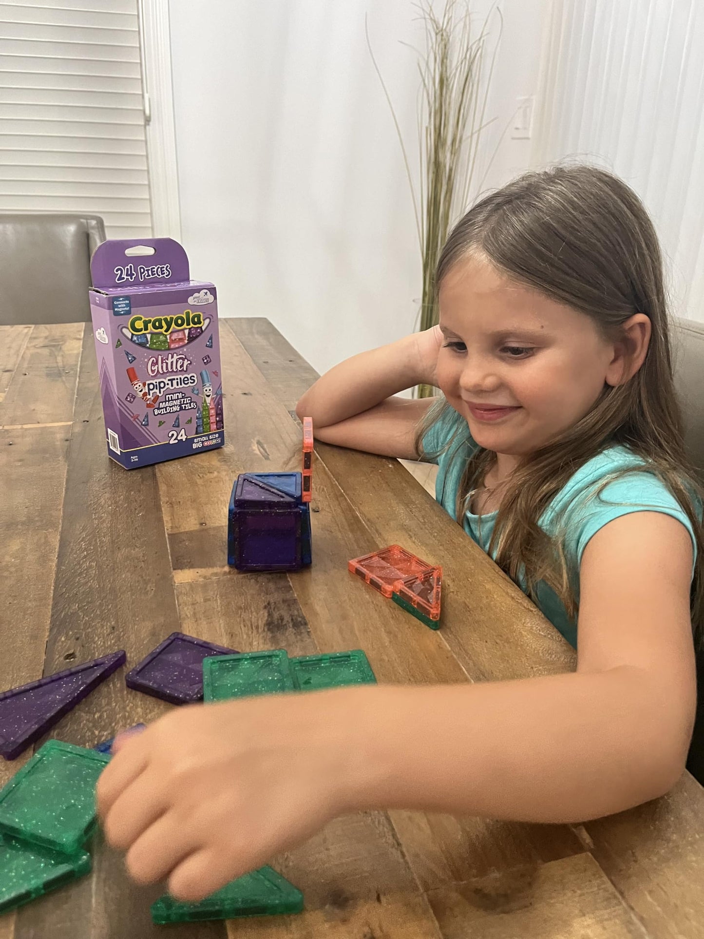 Crayola Mini Magnetic PIP-Tiles, Bold Colors