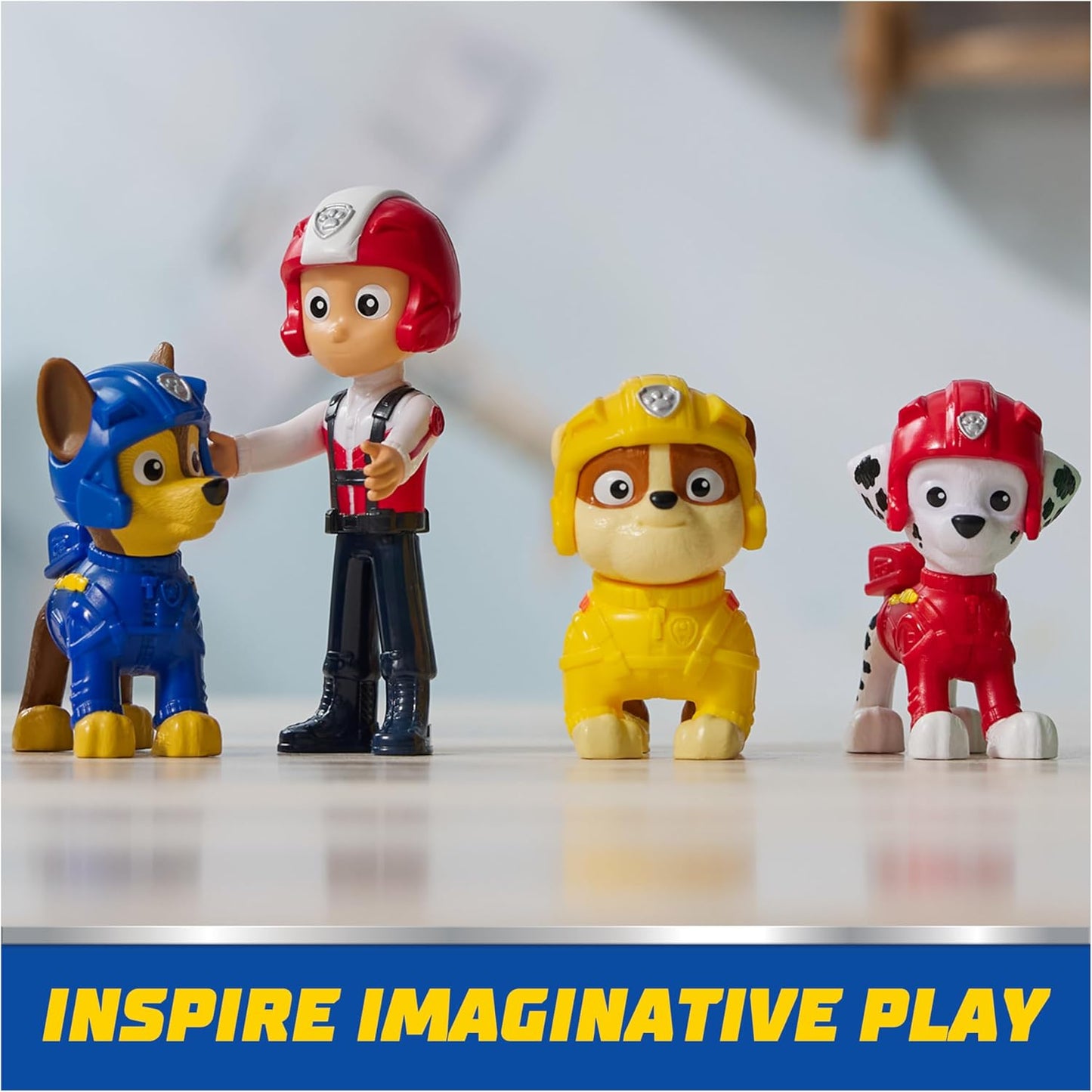 Paw Patrol: Air Rescue Toy Figures Gift Pack, with 7 Collectible Action Figures, Kids Toys for Boys & Girls Ages 3 and up
