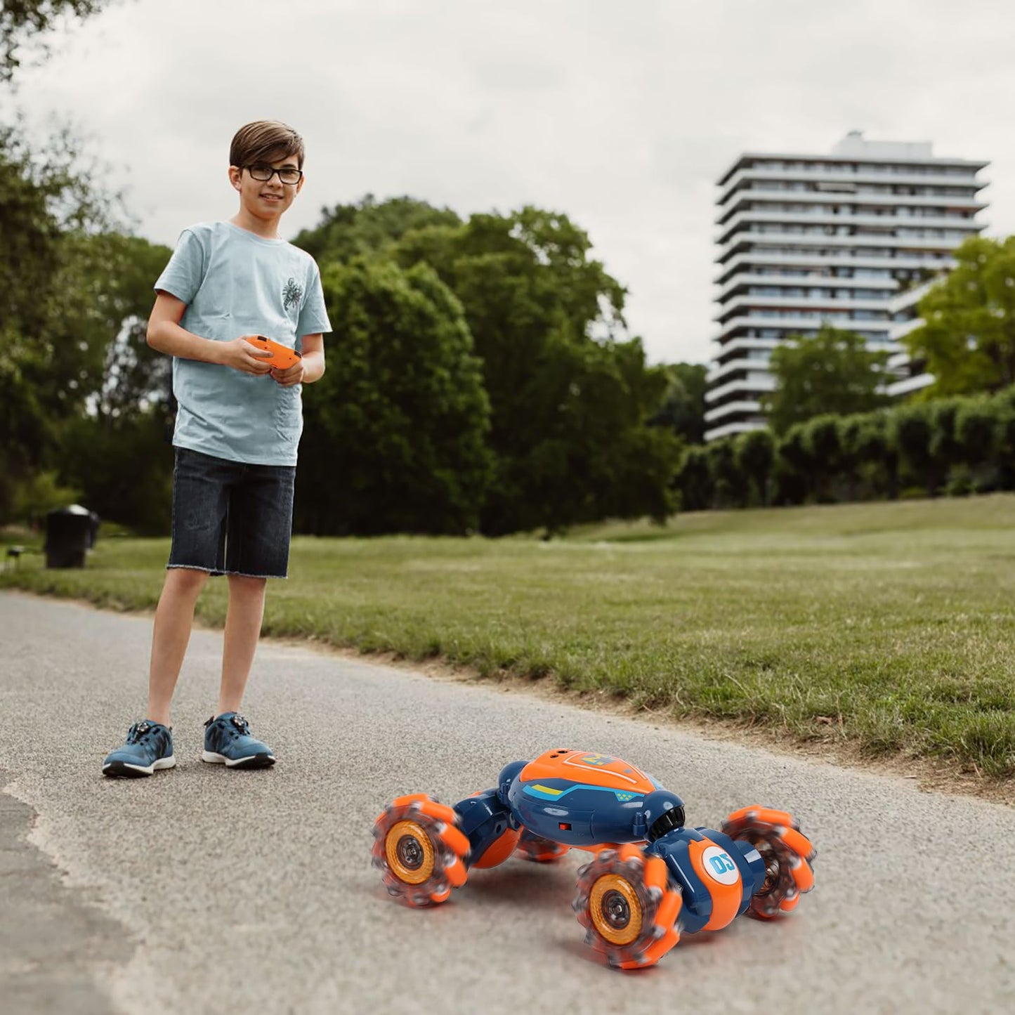 Gesture Sensing RC Stunt Car | Birthday gift for kids
