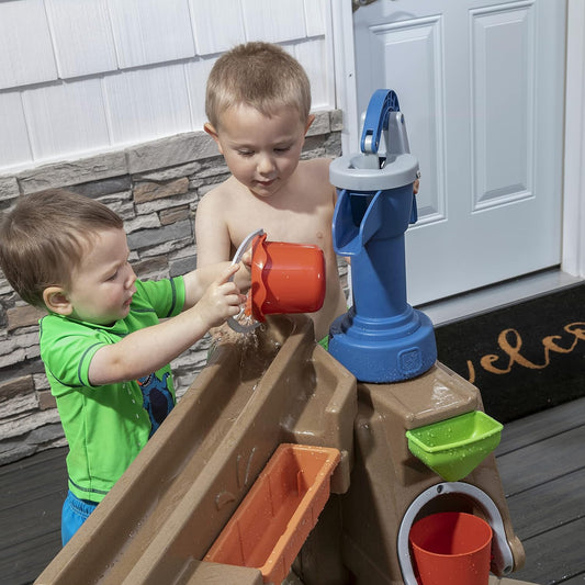Step 2 Pump & Splash Discovery Pond Water Table