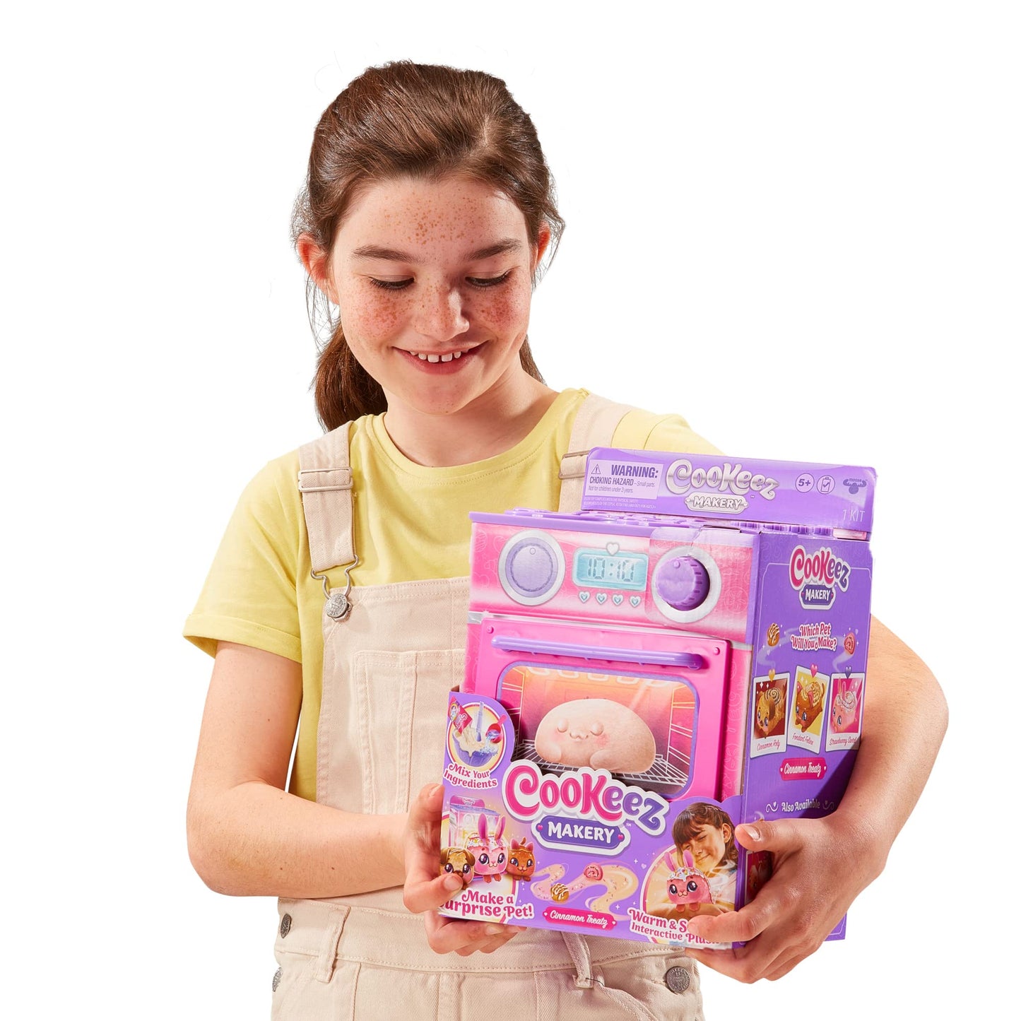 Cinnamon Treatz Oven – Interactive Bake & Reveal Oven Playset with Mystery Scented Plush (Cinnamon Pooch, Fondant Feline, or Strawberry Swirl), Mixing Tools, Dough, & Accessories, 5+